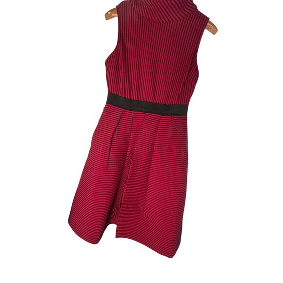 Eva Mendes Red Black Striped Fit & Flare Sleeveless Dress M Cowl Neck Belted - Picture 2 of 12